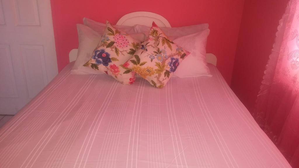 G&R Guesthouse ฟาลมัธ ภายนอก รูปภาพ